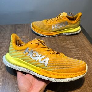 Size 12 D Hoka One‎ One Mach 5 Radiant Yellow Evening Primrose Shoes